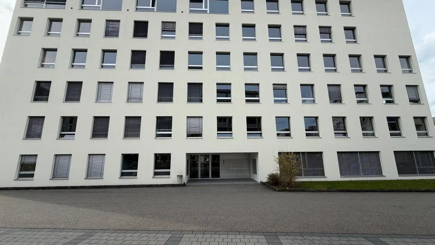 Office space for rent - Zugerstrasse 76b, 6340 Baar
