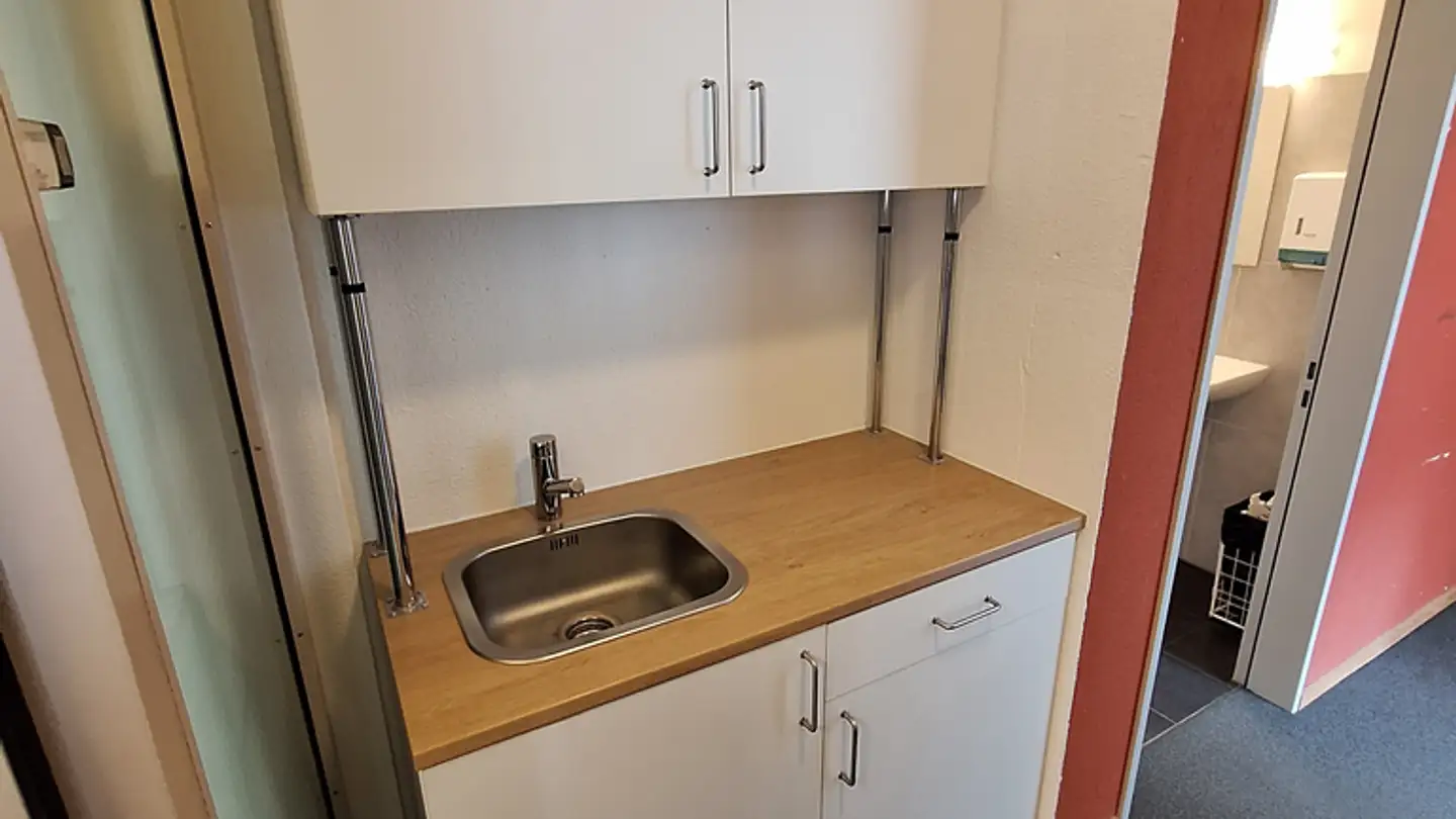 Commerciale in affitto - Sägereistrasse 7, 8834 Schindellegi - Photo 4