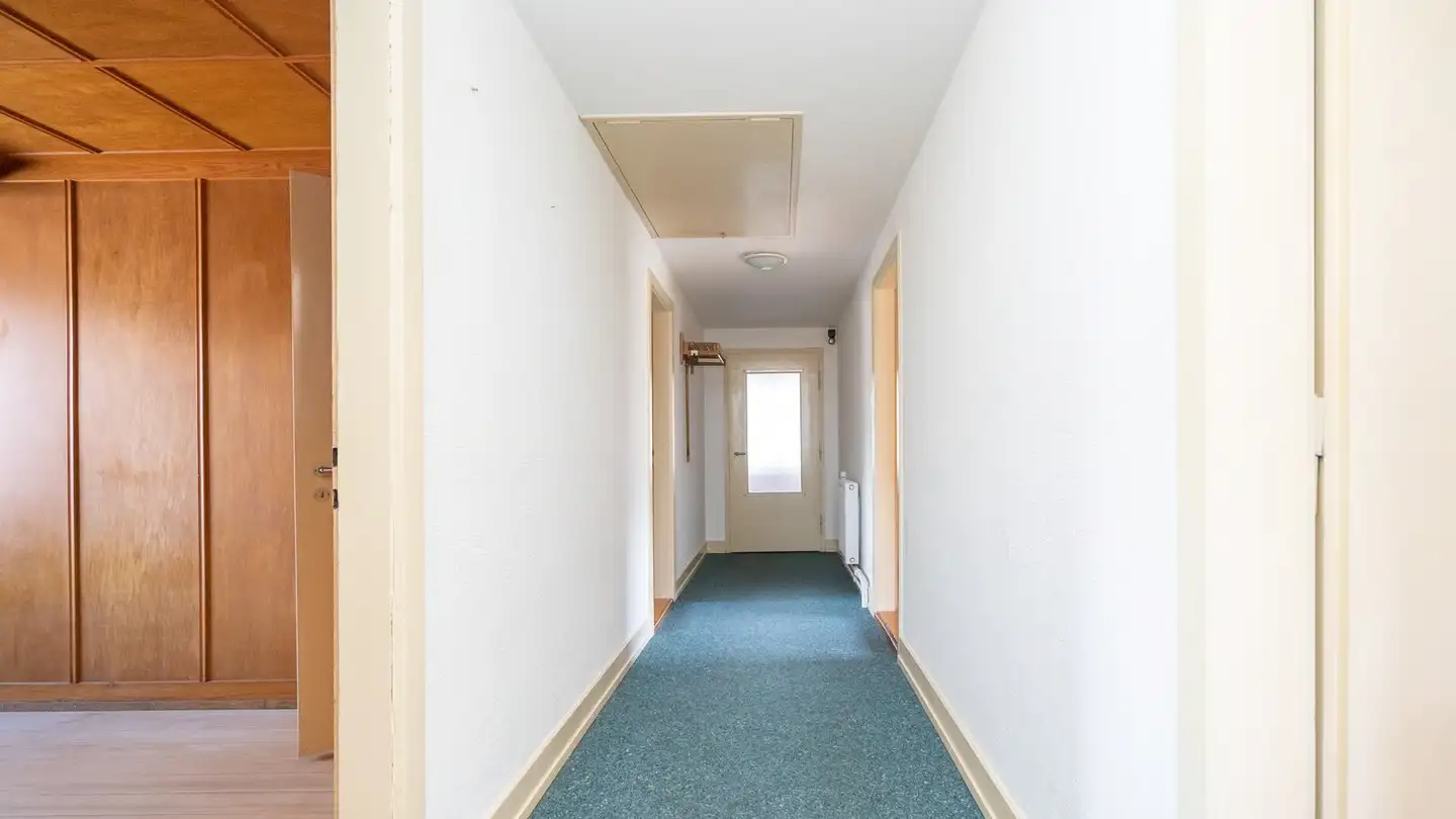 Attic flat for rent - Blumensteinstrasse 2, 3665 Wattenwil - Photo 4