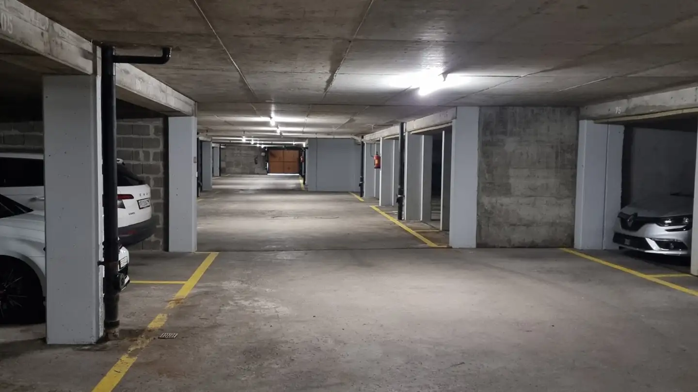 Outdoor parking space for rent - Impasse De La Forêt 24, 1700 Fribourg - Photo 3