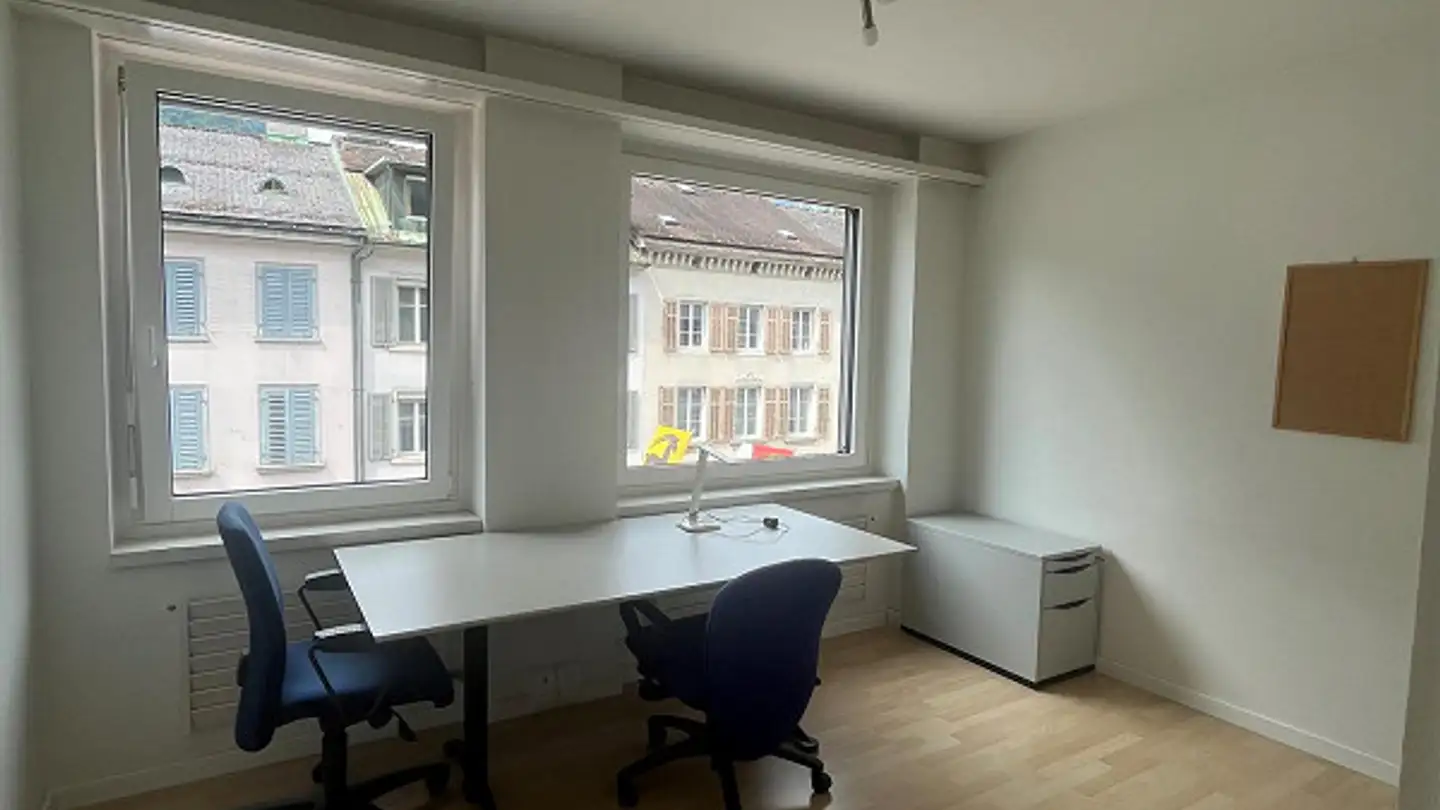 Spazio ufficio in affitto - Hauptstrasse 34, 8750 Glarus - Photo 2