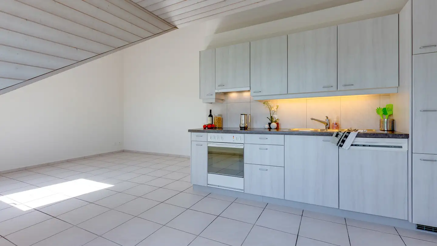 Dachgeschosswohnung mieten - Wolfgrubenstrasse 20, 5742 Kölliken - Foto 4