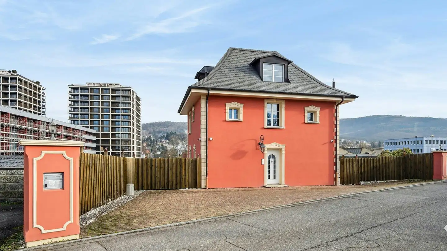 Bureau à louer - Fluhstrasse 40, 4147 Aesch BL