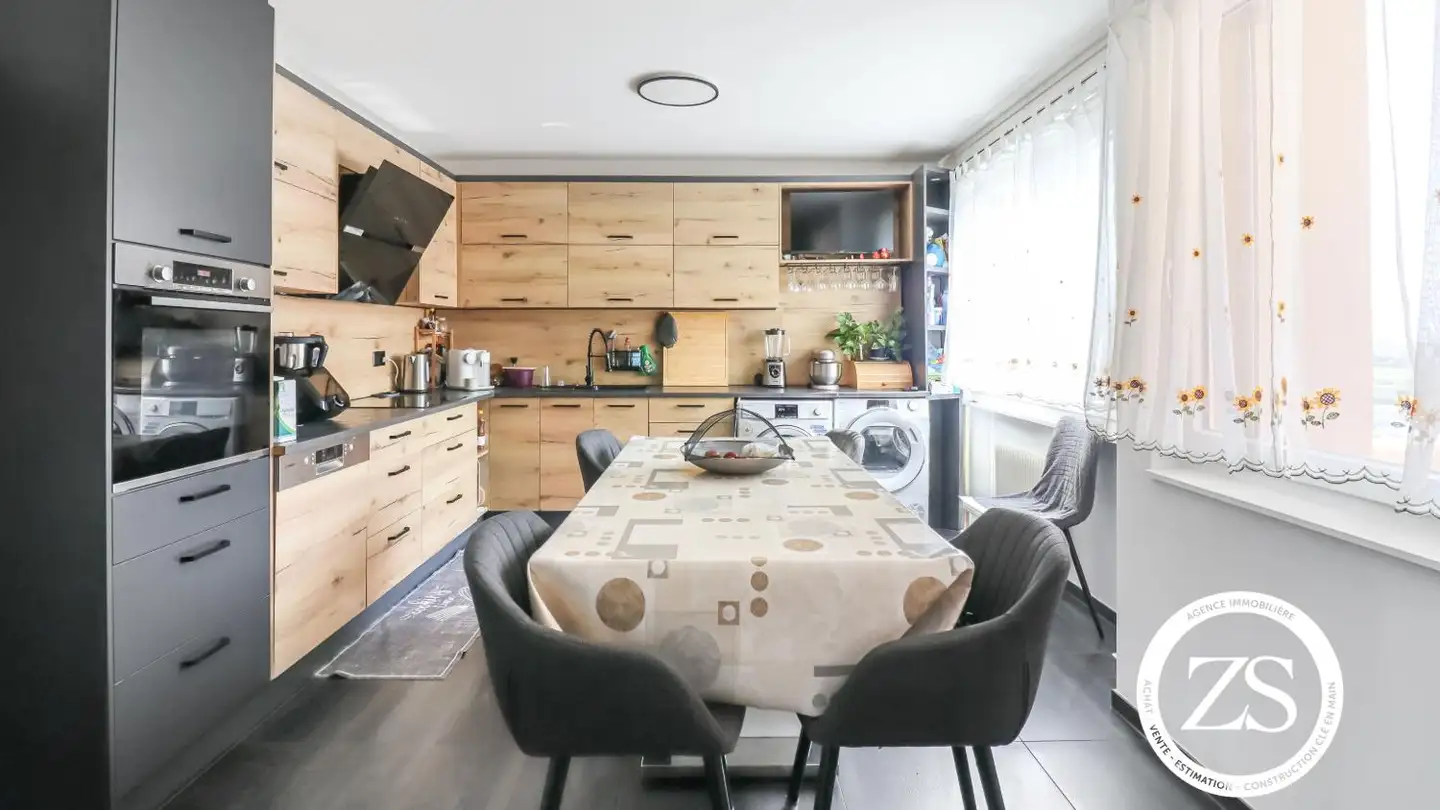 Apartment for sale - 1955 Chamoson