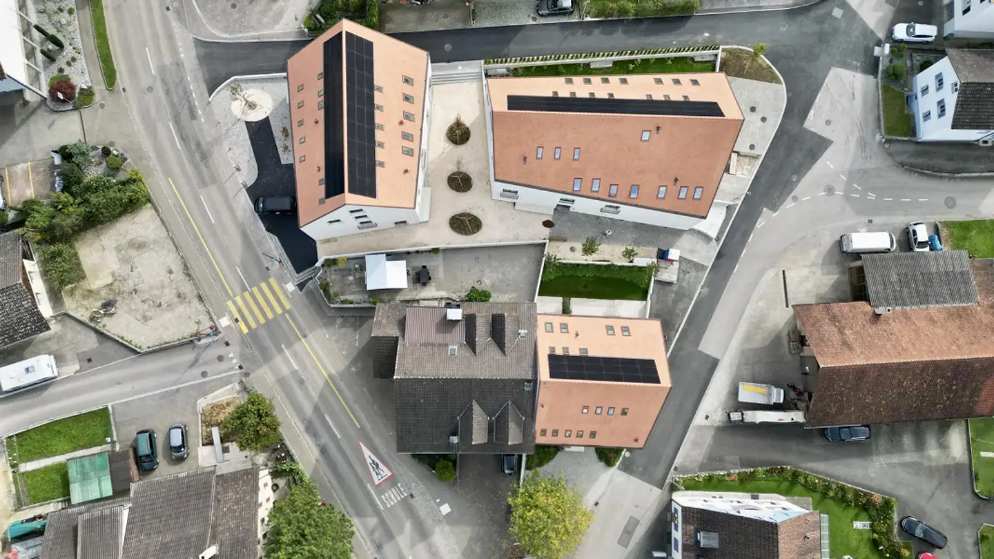 Commercial for rent - Laufenstrasse 5, 4246 Wahlen b. Laufen