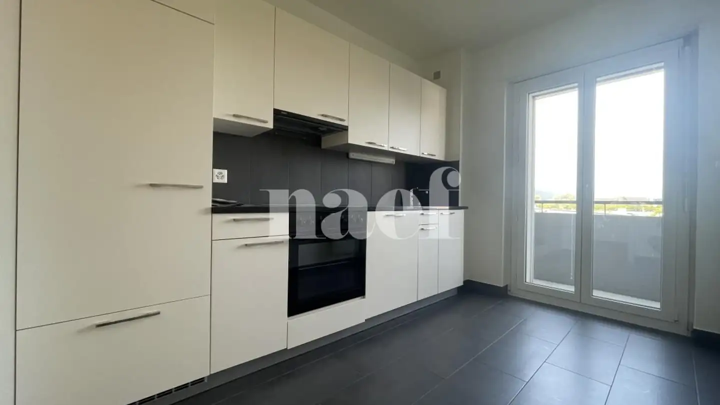 Wohnung mieten - Sous-Les-Vignes 2a, 2072 St-Blaise - Foto 2