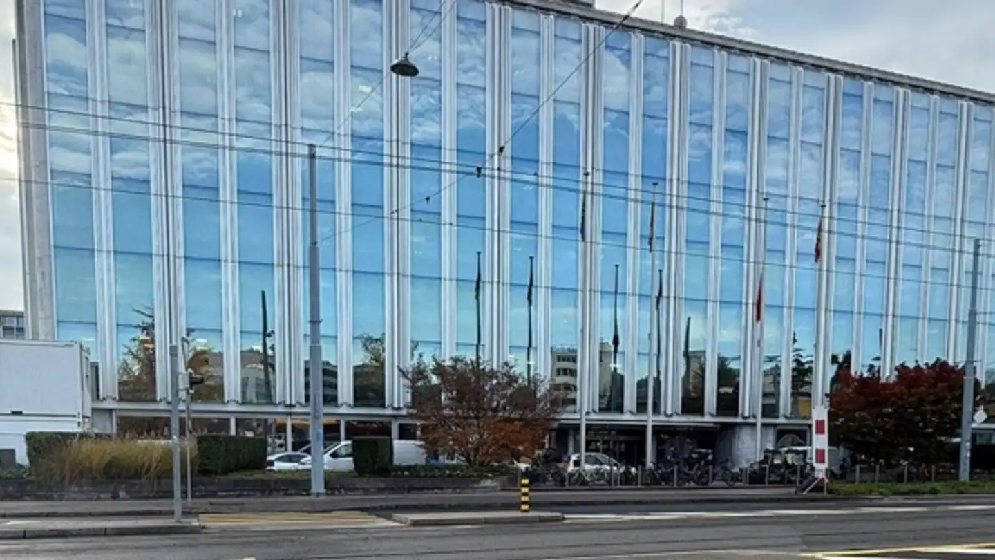 Bürofläche mieten - Route Des Acacias 48, 1227 Carouge GE