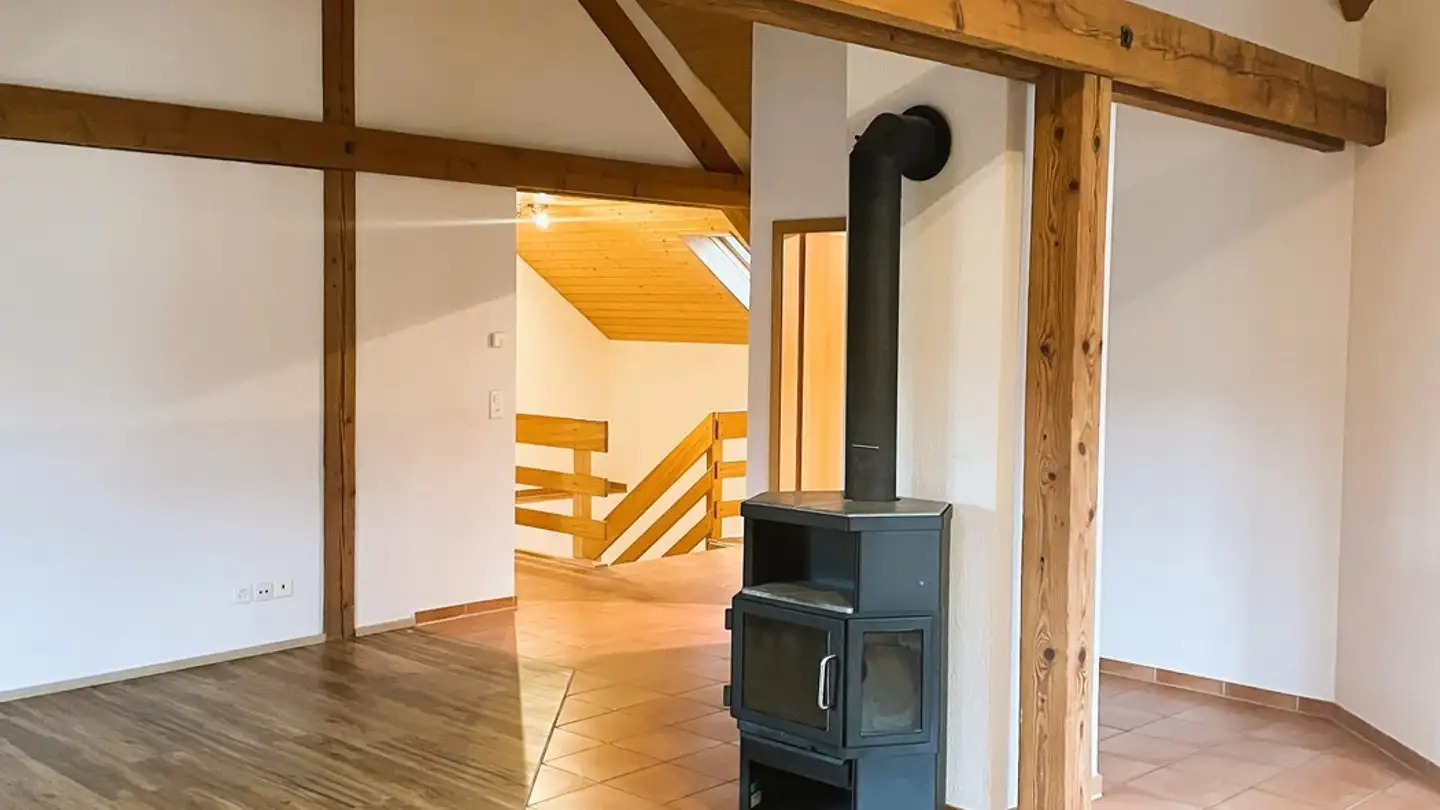 Dachgeschosswohnung mieten - Hauptstrasse 12, 8414 Buch am Irchel