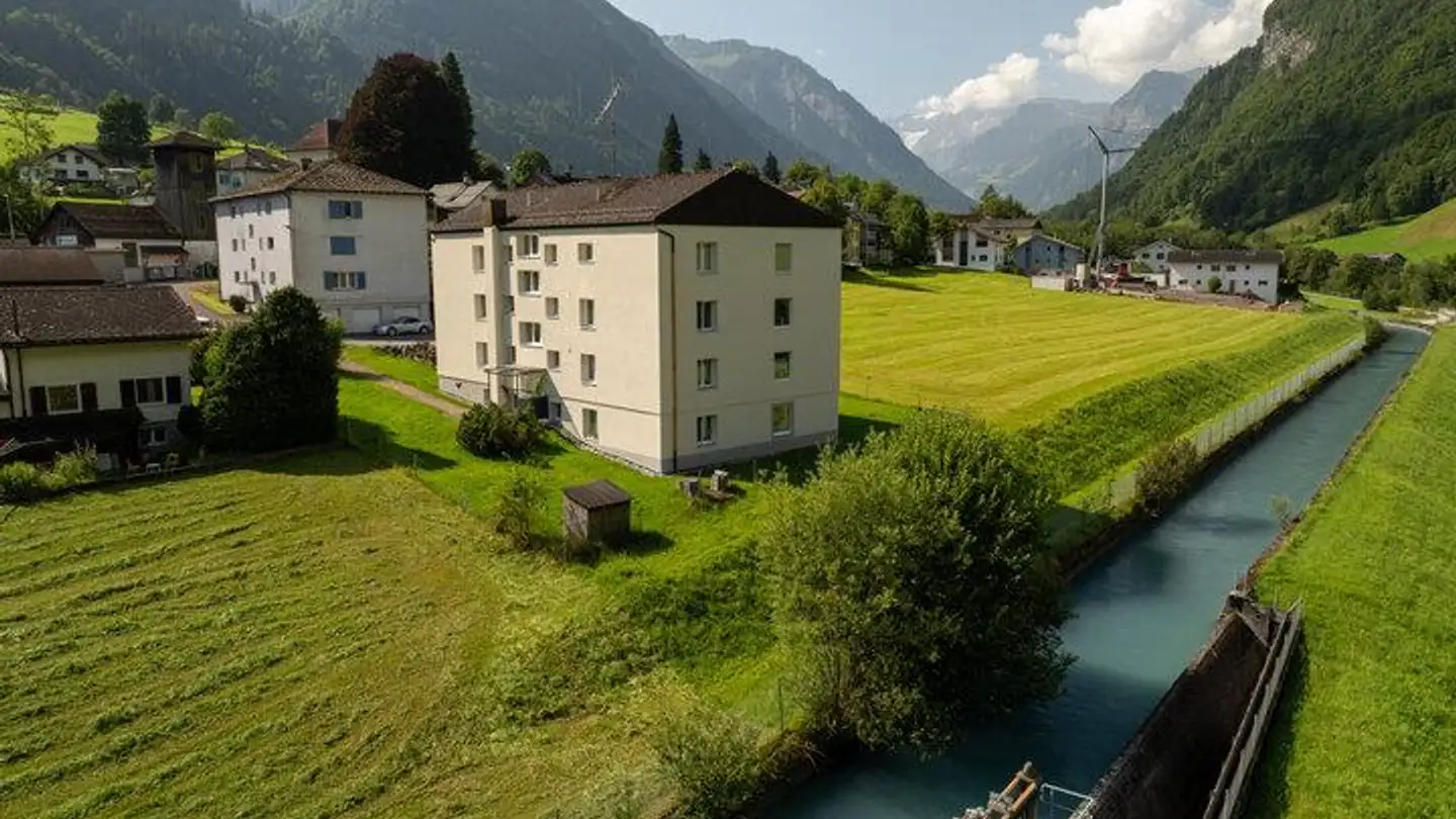 Appartamento in vendita - 8775 Hätzingen