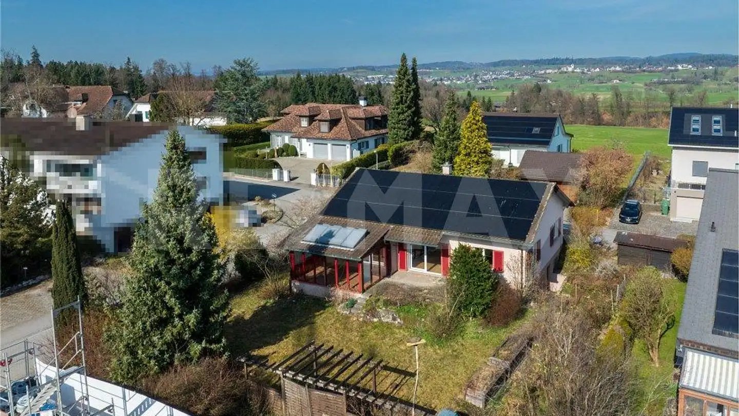 Maison individuelle à vendre - 8627 Grüningen