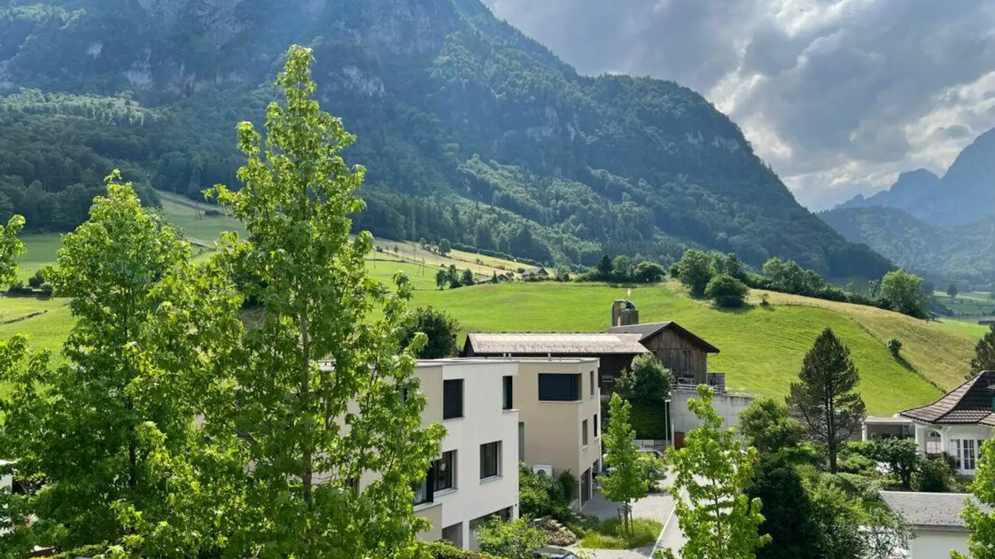 Maisonette-Wohnung mieten - Auf Erlen 48, 8750 Glarus