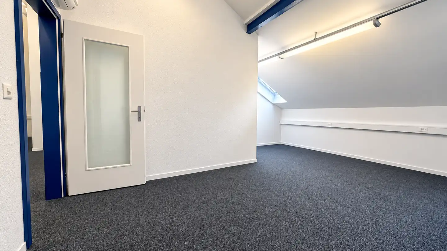 Commercial à louer - Kronaustrasse 10, 8404 Winterthur - Photo 4