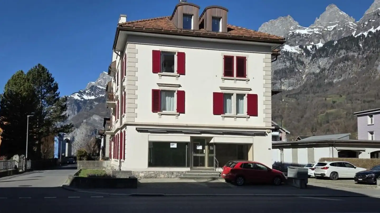 Commercial à louer - Bahnhofstrasse 26, 8880 Walenstadt