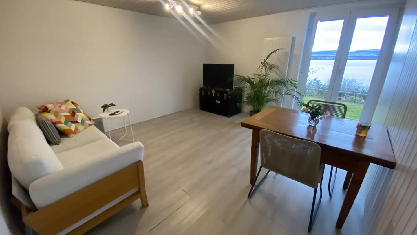 Möblierte Wohnung mieten - Etzmatt 5, 6365 Kehrsiten