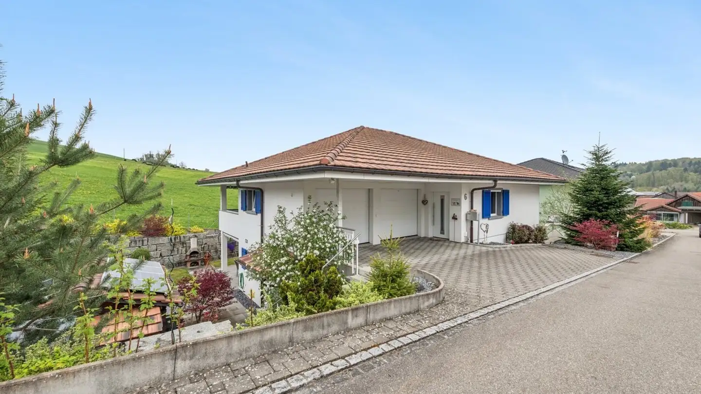 Single house for sale - Rosenweg 6, 5333 Baldingen