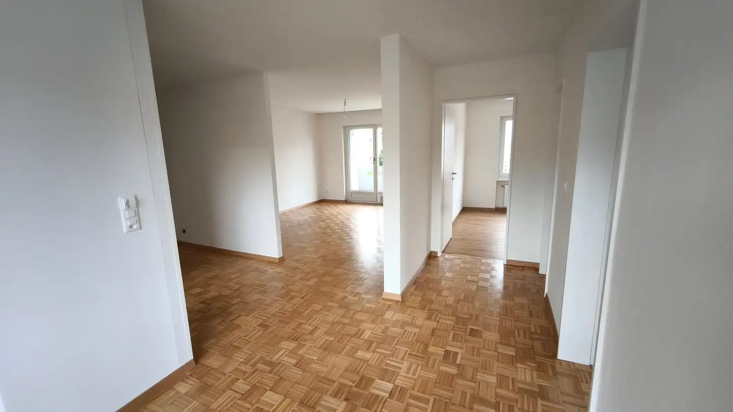 Wohnung mieten - Unterrenggstrasse 36, 8135 Langnau am Albis - Foto 2