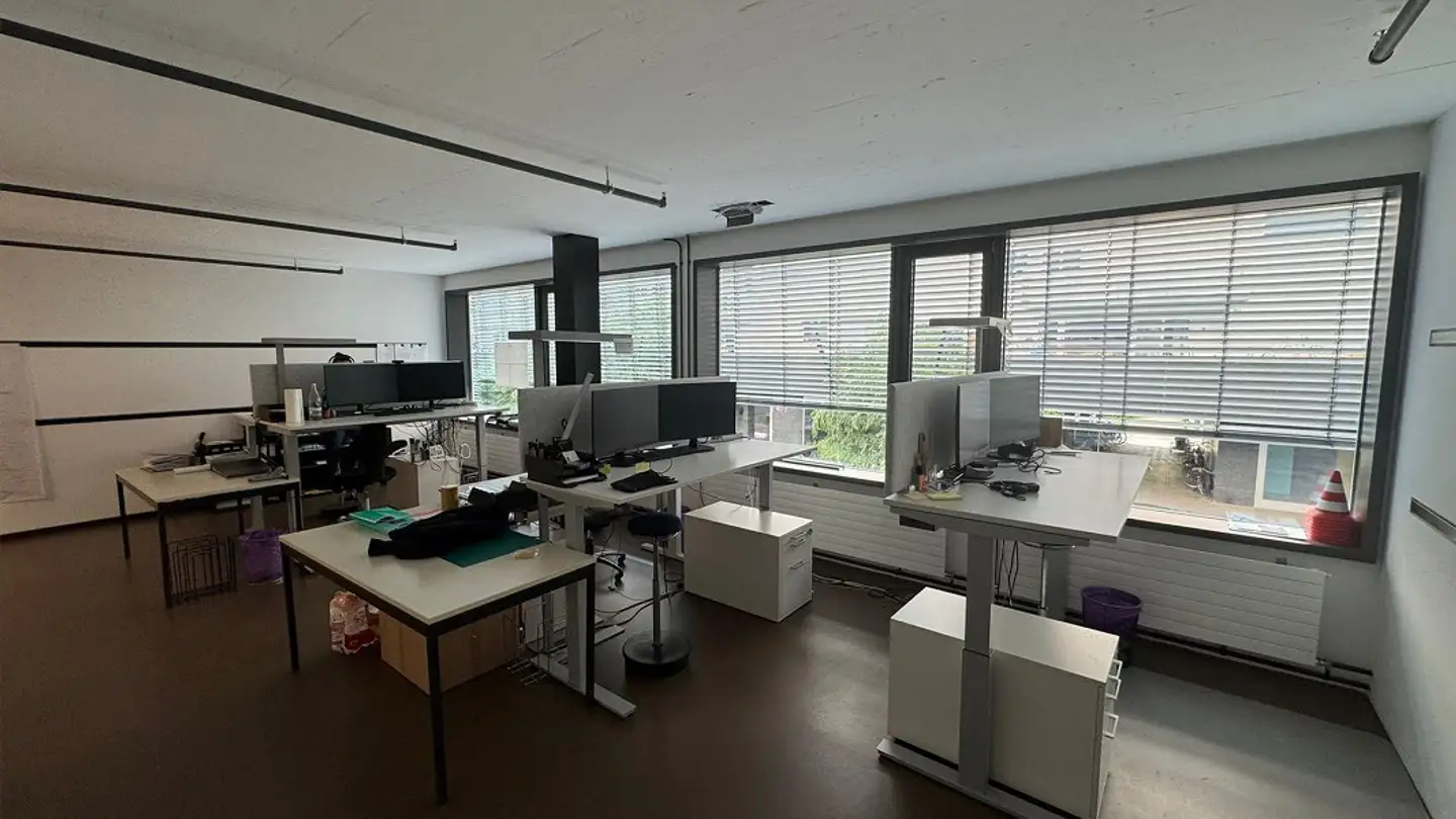 Bürofläche mieten - Flüelastrasse 31a, 8047 Zürich - Foto 4