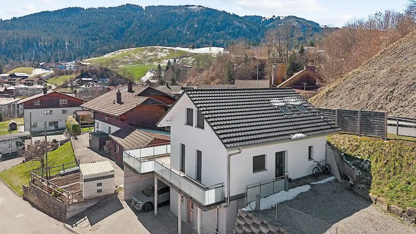 Single house for rent - Alt Rufenenweg 10, 1716 Plaffeien