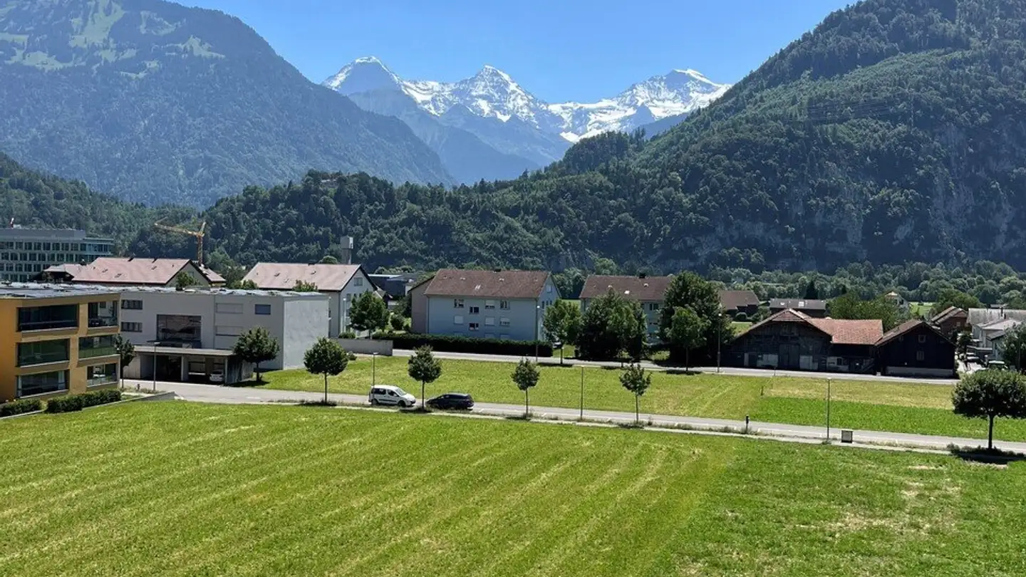 Appartement à louer - Mittlere Strasse 39, 3800 Unterseen - Photo 2