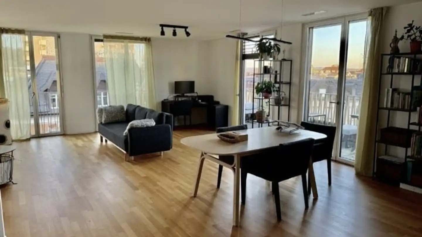 Wohnung mieten - Eggbühlstrasse 1, 8050 Zürich