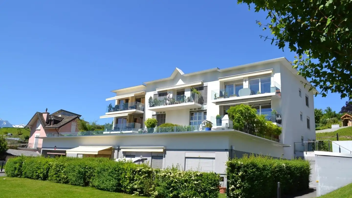 Outdoor parking space for rent - Chemin Des Riettes 2, 1815 Clarens