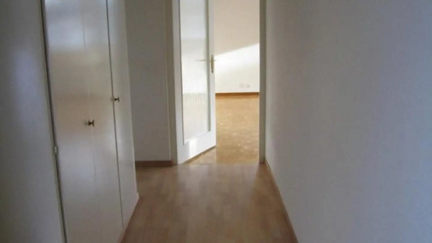 Wohnung mieten - Schwarzenbergstrasse 1, 8134 Adliswil - Foto 2