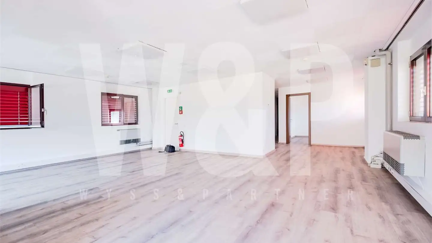 Bürofläche mieten - In Tirada 34, 6528 Camorino - Foto 4