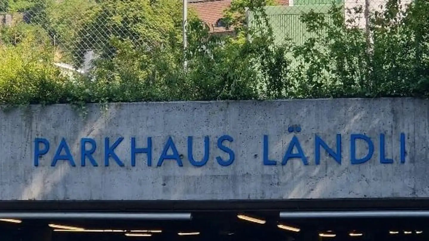 Tiefgaragenstellplatz mieten - Ländliweg 5, 5400 Baden