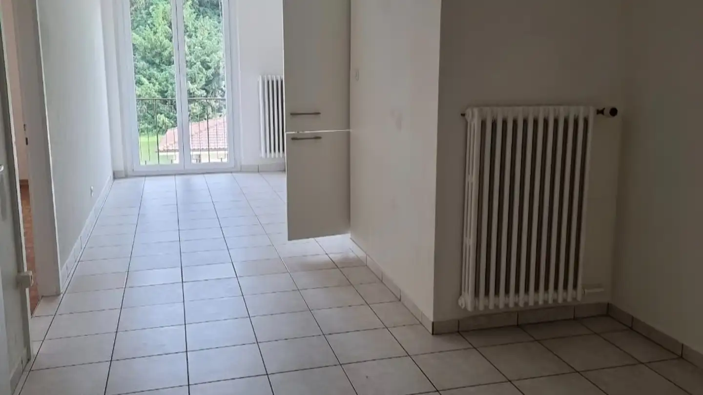 Appartamento in affitto - Rue De La Reusière, 2024 St-Aubin-Sauges