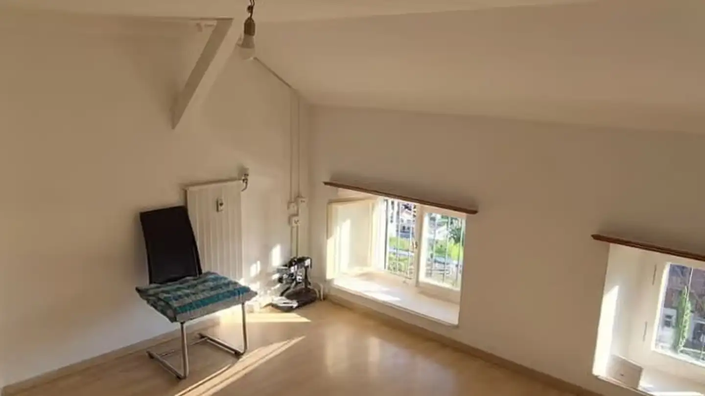 Dachgeschosswohnung mieten - Fabrikstrasse 26, 8887 Mels