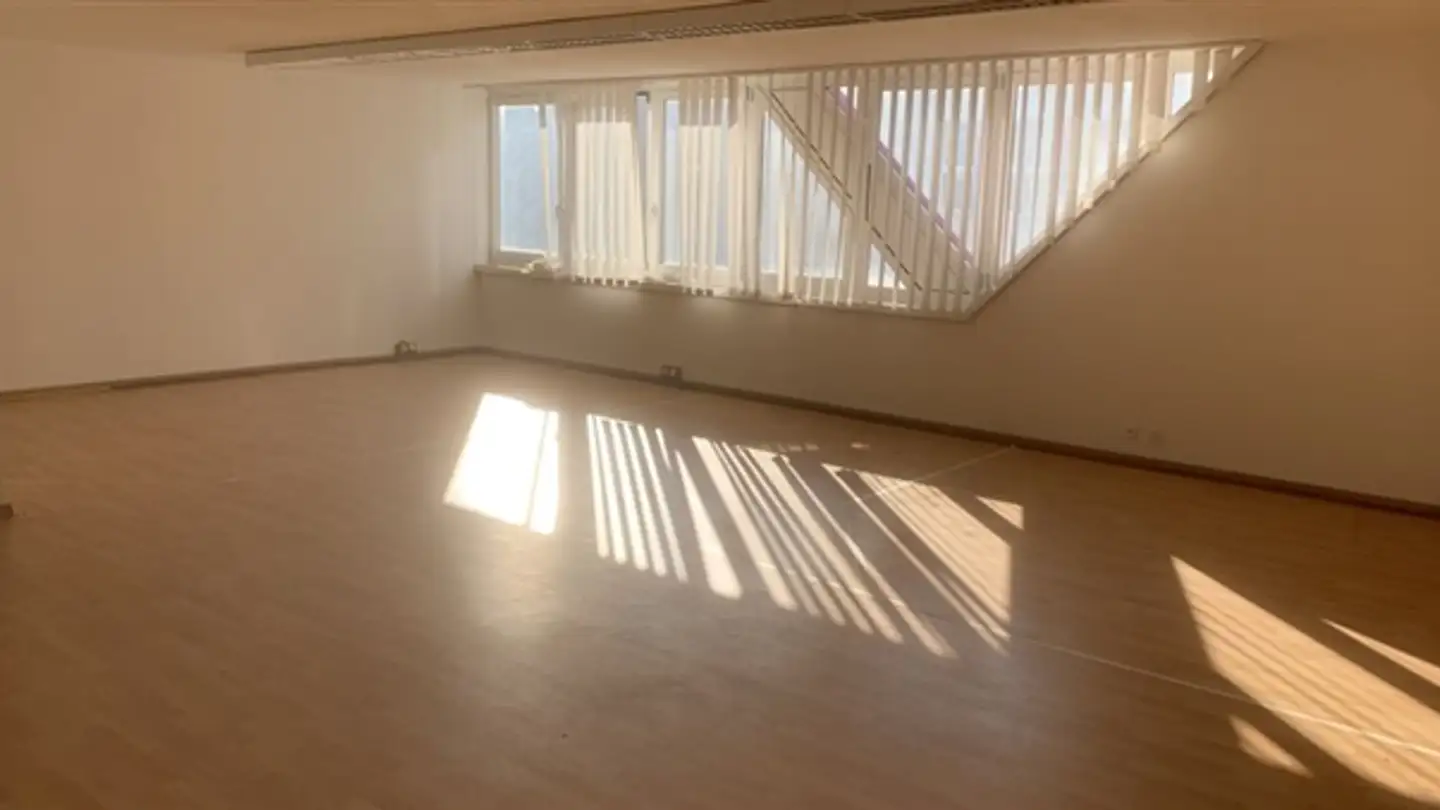 Wohnung mieten - Chemin Des Dailles 10, 1053 Cugy VD