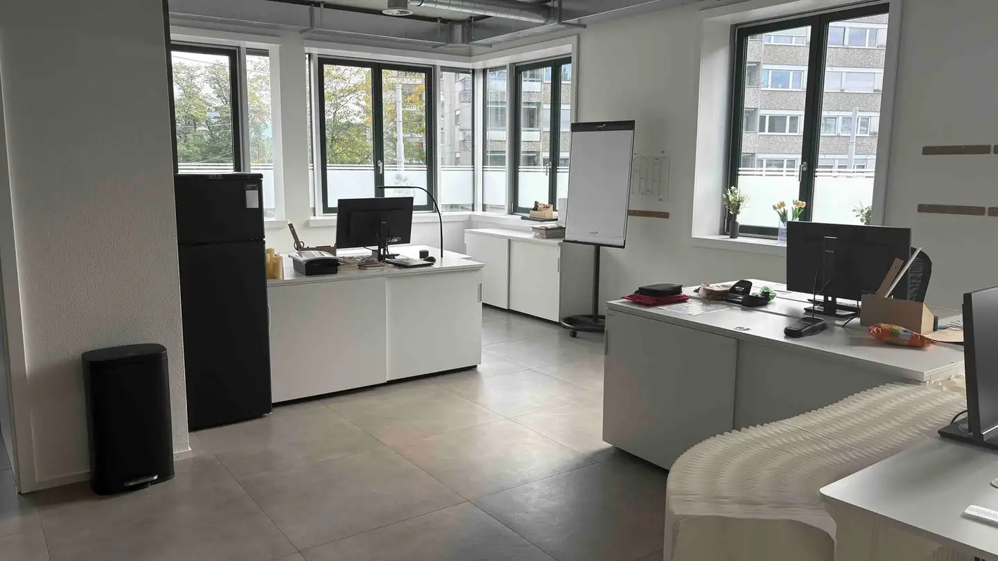 Bureau à louer - Rue De La Poste / Poststrasse 19, 2504 Biel/Bienne