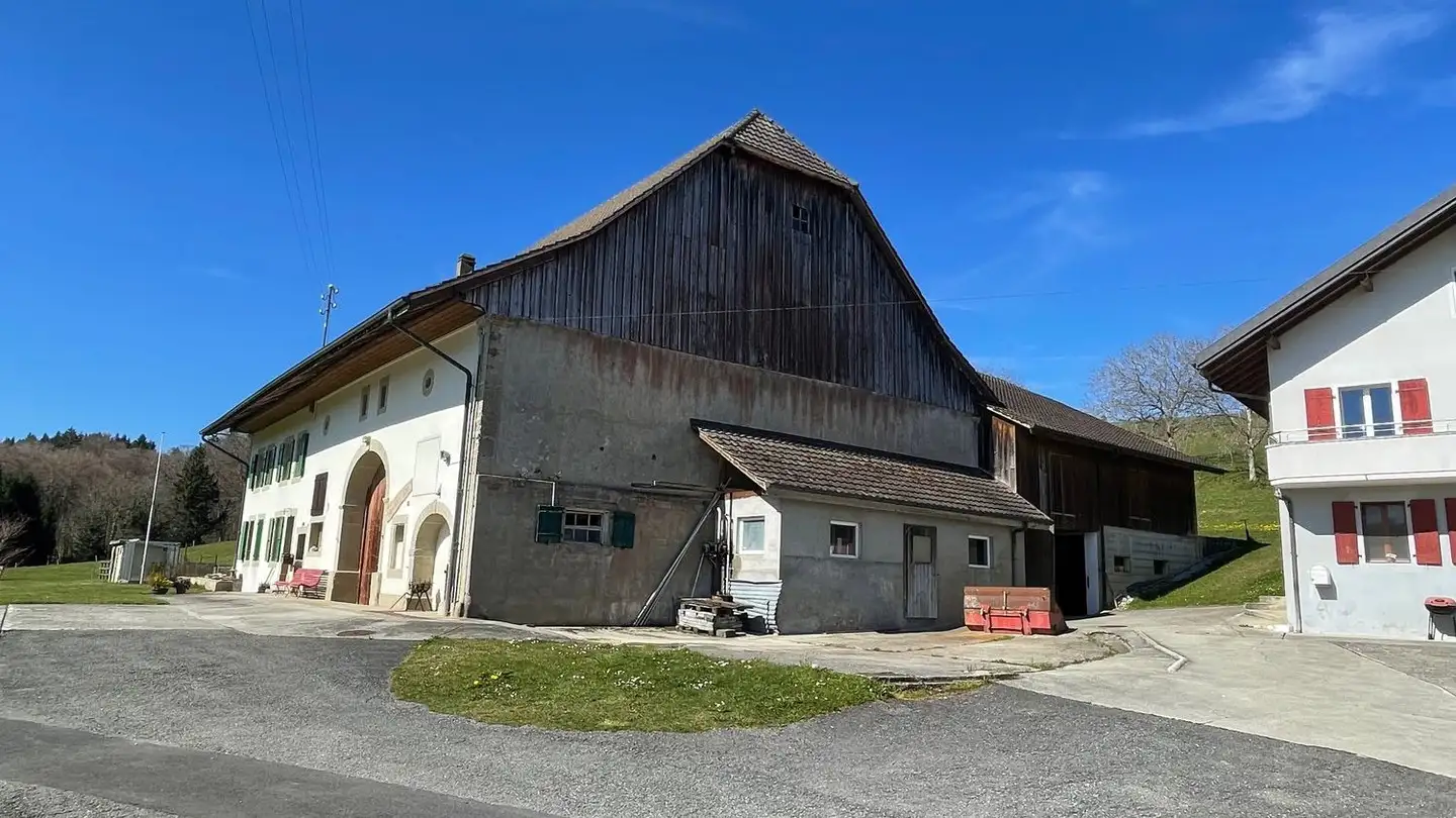 Farm for sale - Route D'oulens, 1522 Lucens - Photo 2