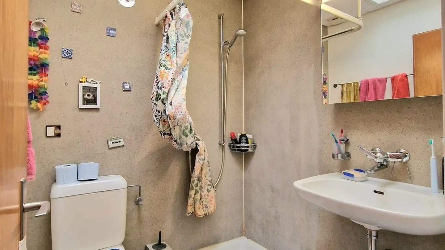 Dachgeschosswohnung mieten - Bützbergstrasse 89, 4900 Langenthal - Foto 4