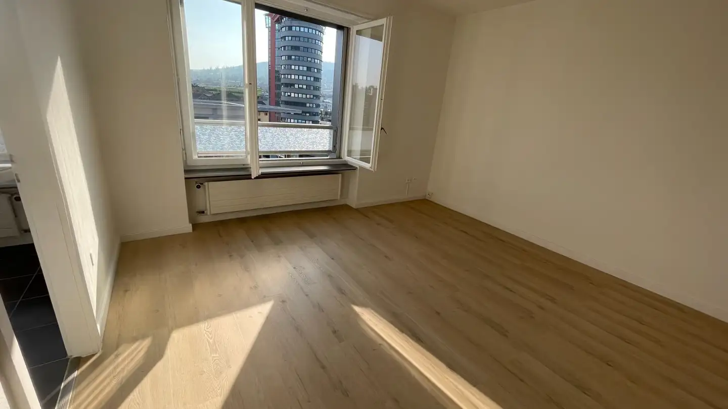 Apartment for rent - Avenue Léopold-Robert 13, 2300 La Chaux-de-Fonds - Photo 2