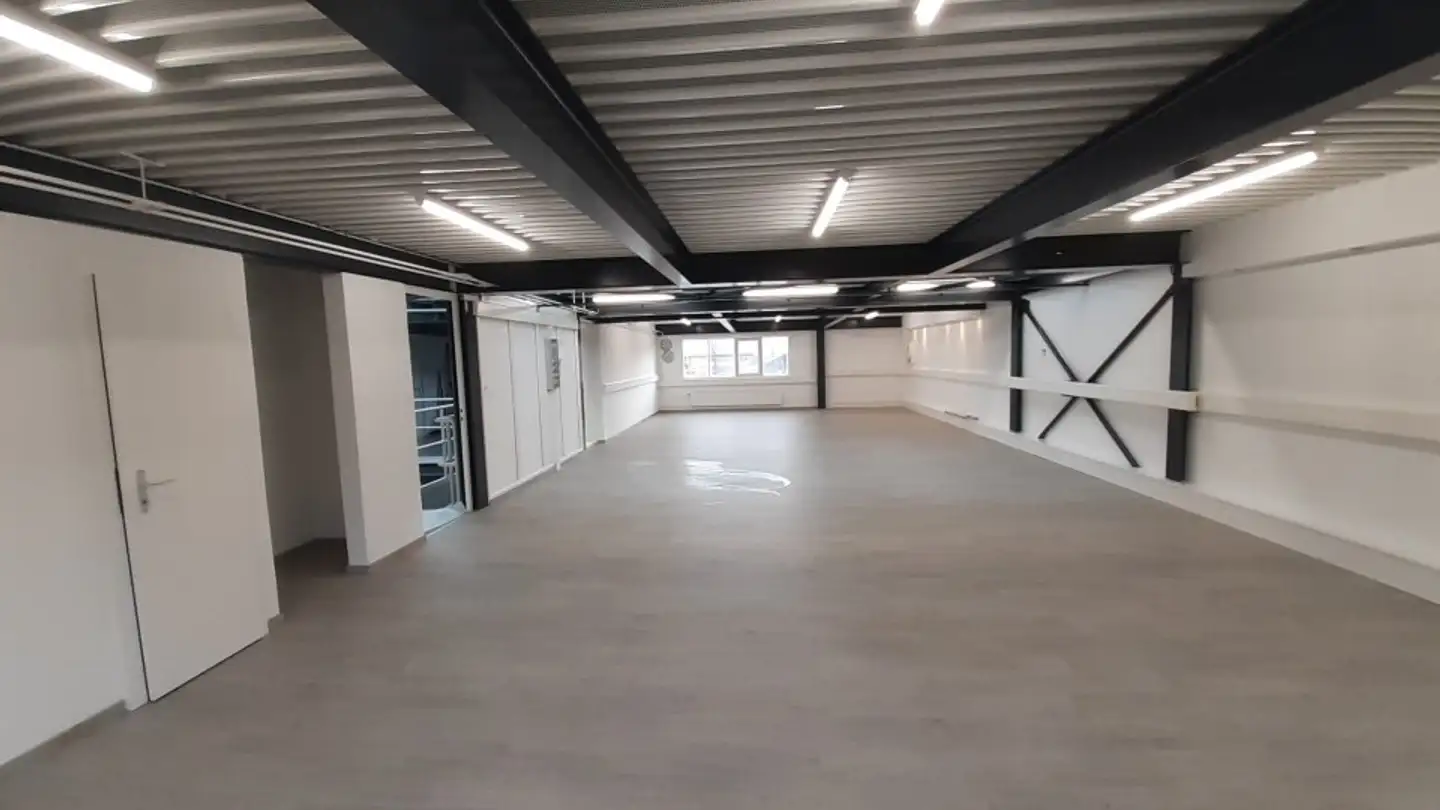 Storage space for rent - Boulevard des Eplatures 46a, 2300 La Chaux-de-Fonds