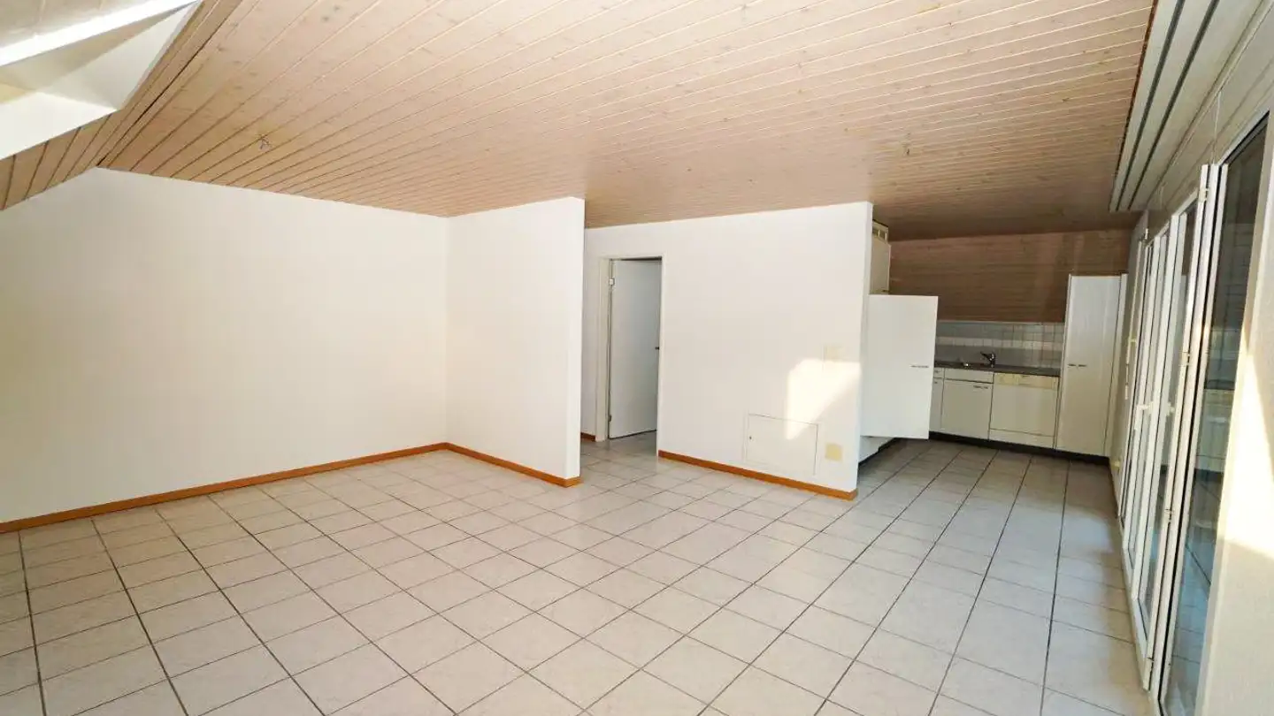 Dachgeschosswohnung mieten - Lindenpark 16, 3427 Utzenstorf - Foto 3