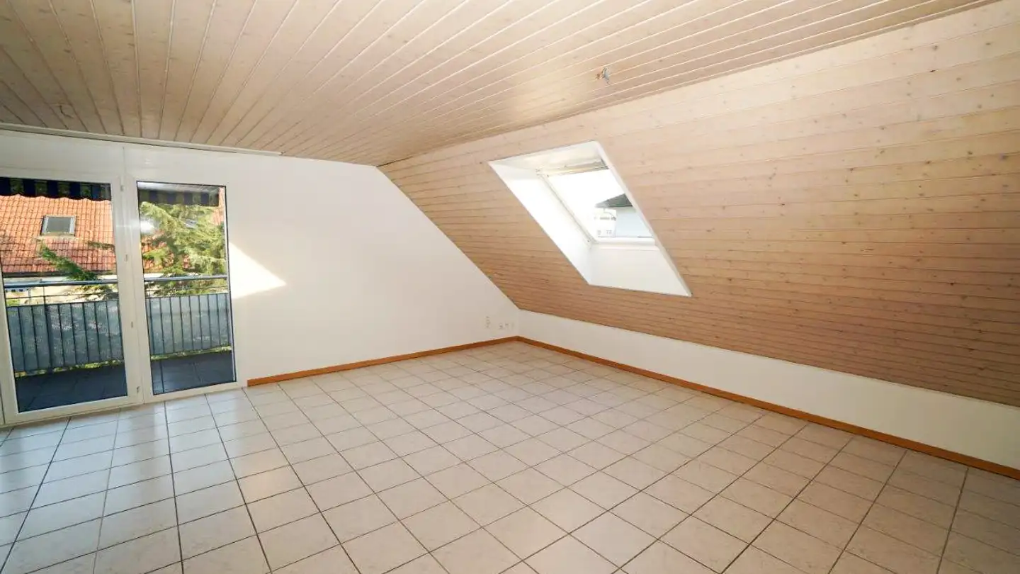 Dachgeschosswohnung mieten - Lindenpark 16, 3427 Utzenstorf - Foto 4