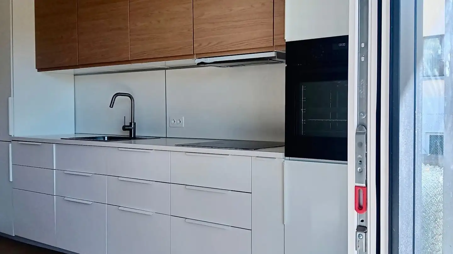 Appartamento in affitto - Via Cruséta 8, 6981 Banco - Photo 2