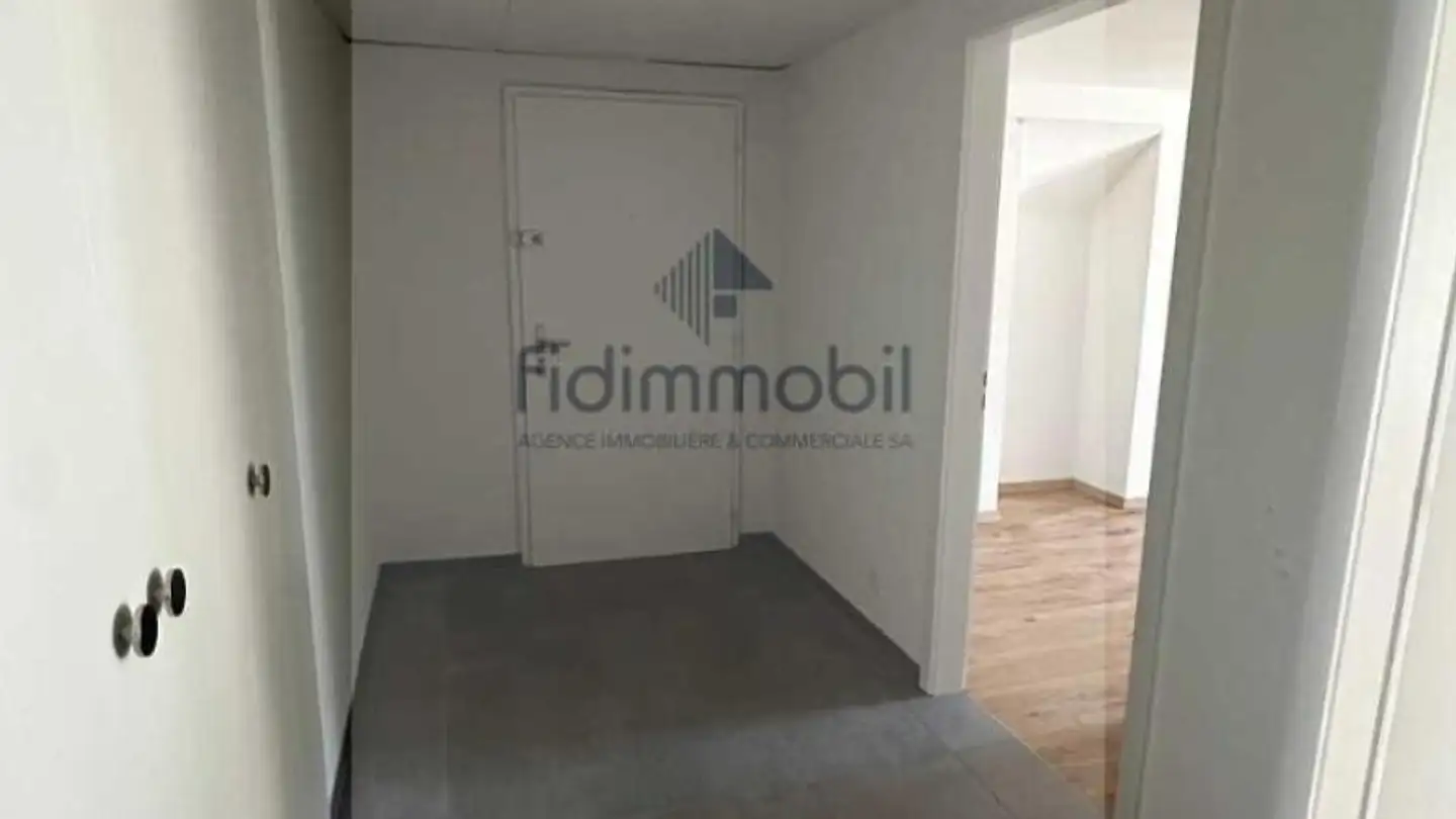 Appartement à louer - Rue De La Châtellenie 3, 2072 St-Blaise - Photo 4