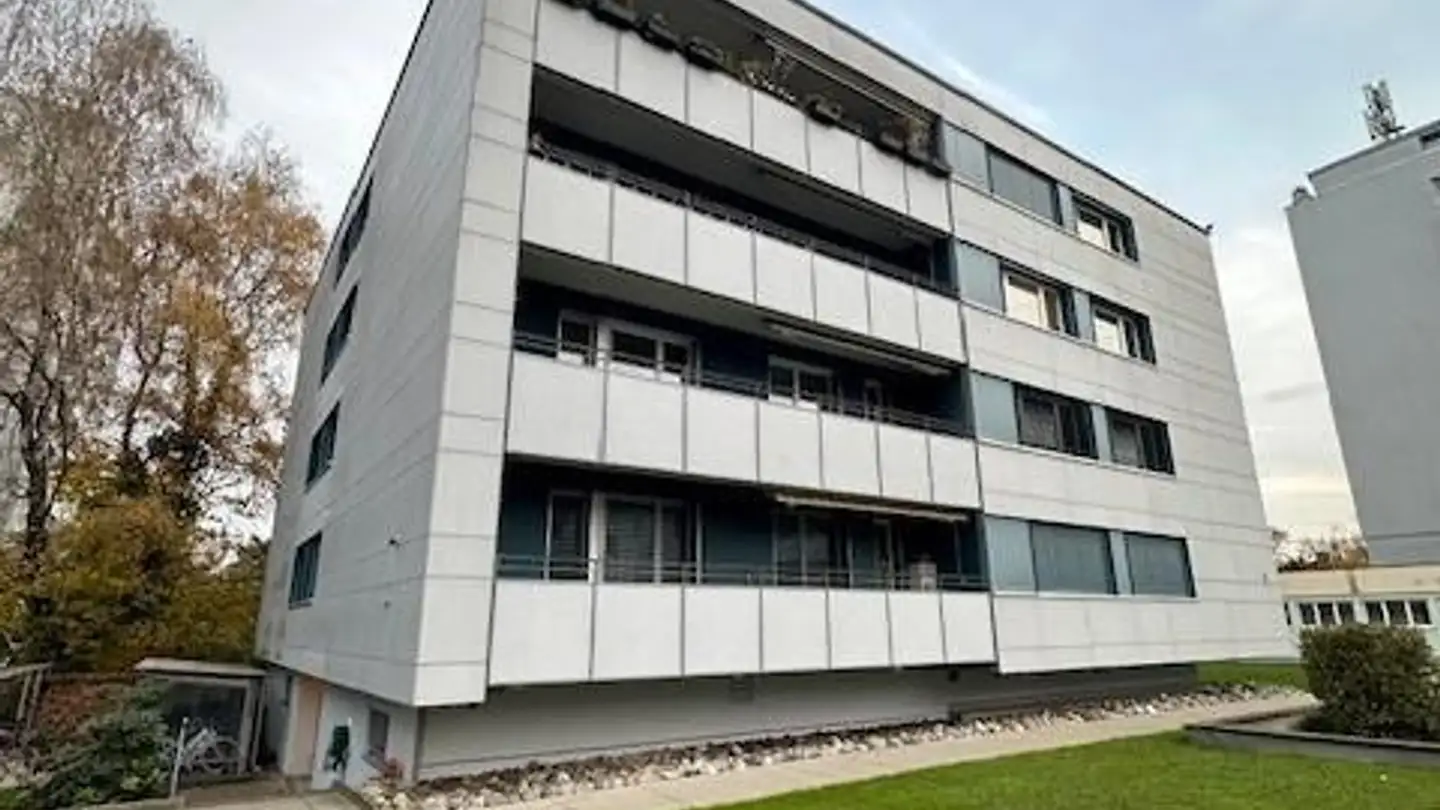 Appartamento in affitto - Glatttalstrasse 44, 8052 Zürich