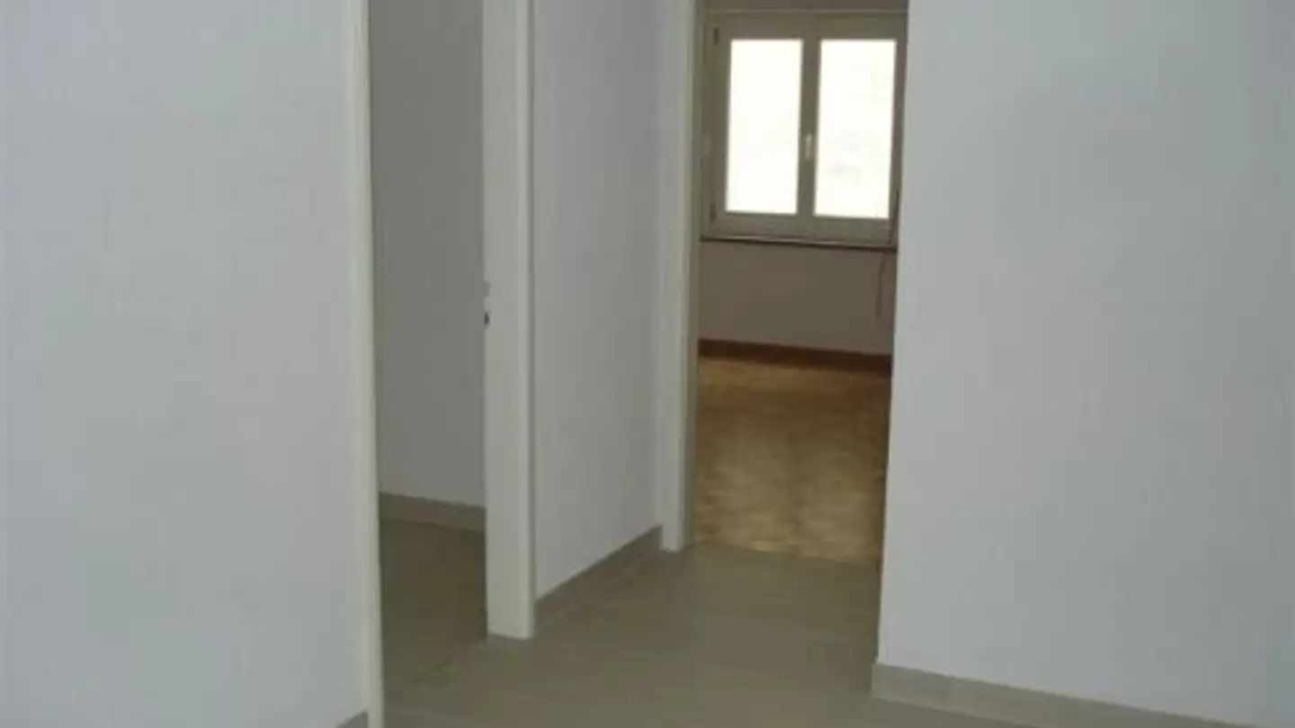 Wohnung mieten - Therwilerstrasse 11, 4142 Münchenstein - Foto 3