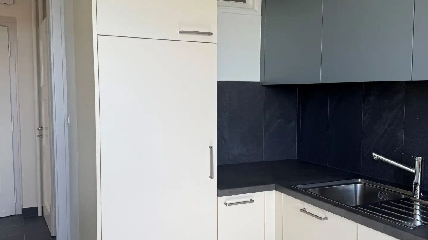 Apartment for rent - Rue De La Cure, 2035 Corcelles NE - Photo 2