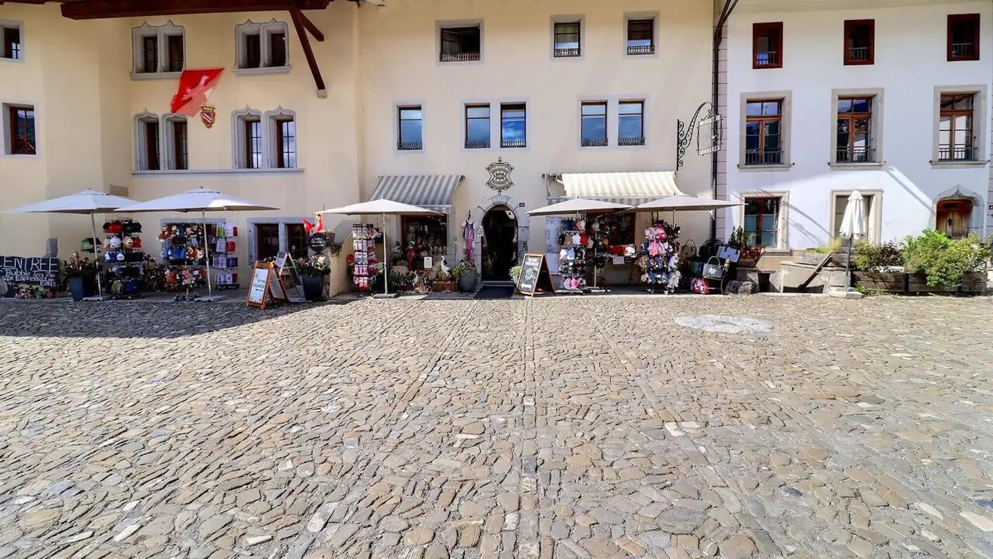 Immeuble mixte à vendre - 1663 Gruyères
