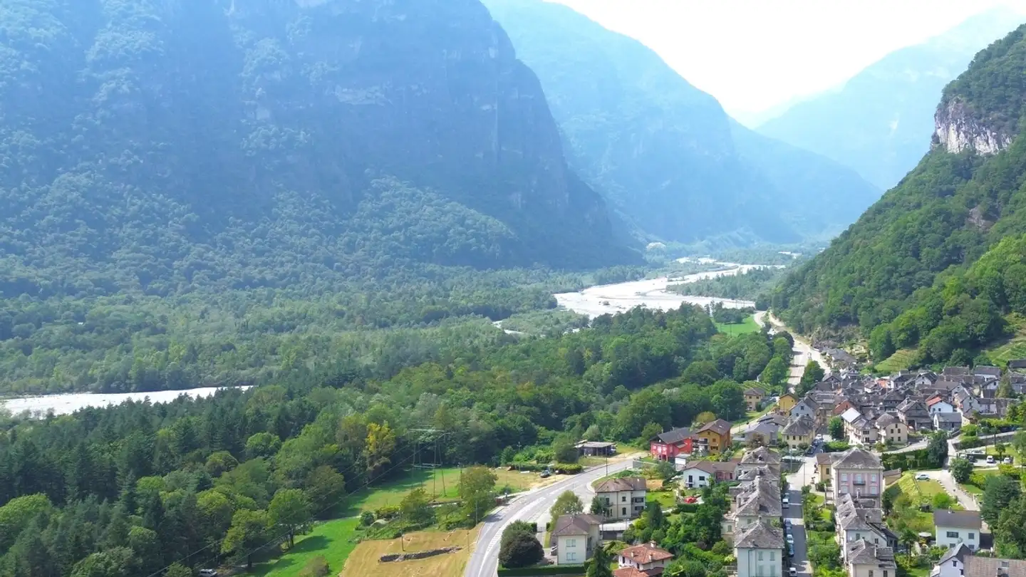 Cave house for sale - 6674 Someo