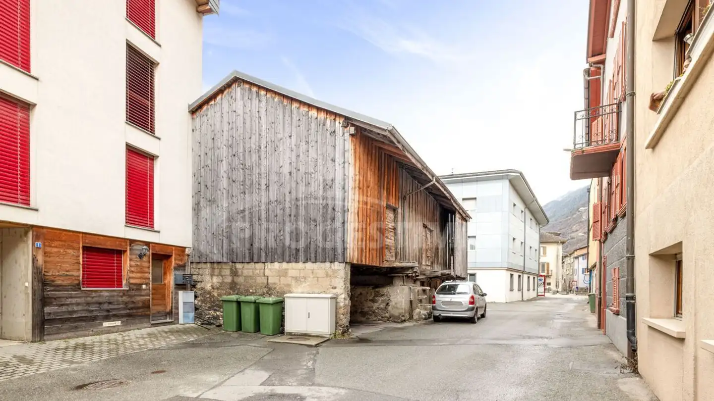 Espace de stockage à vendre - 1906 Charrat