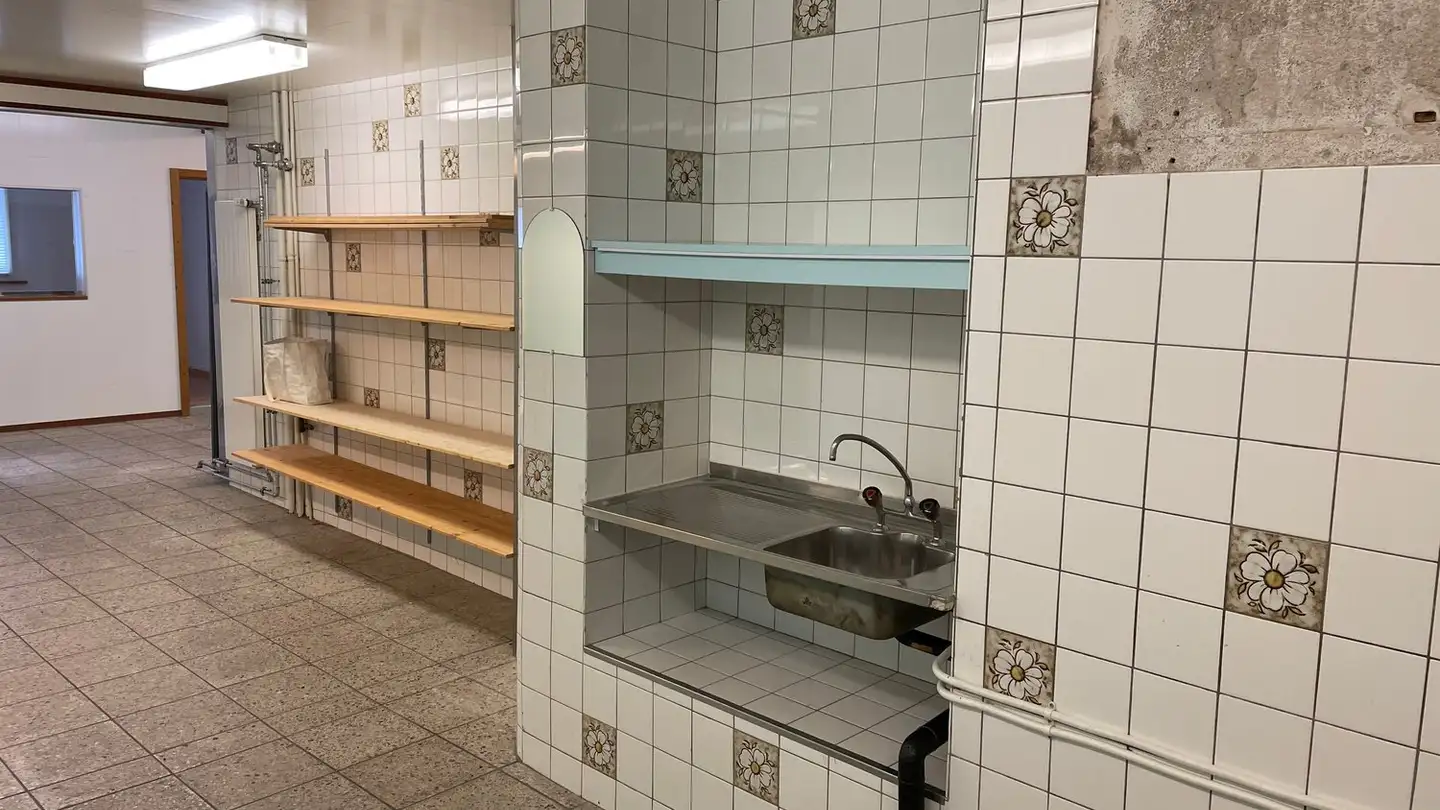 Commercial à louer - Schützengasse 1, 6460 Altdorf UR - Photo 4