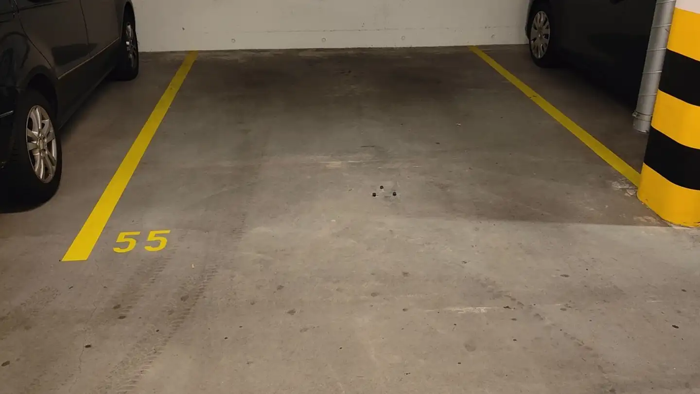 Outdoor parking space for rent - Dohlenzelgstrasse 2a, 5210 Windisch