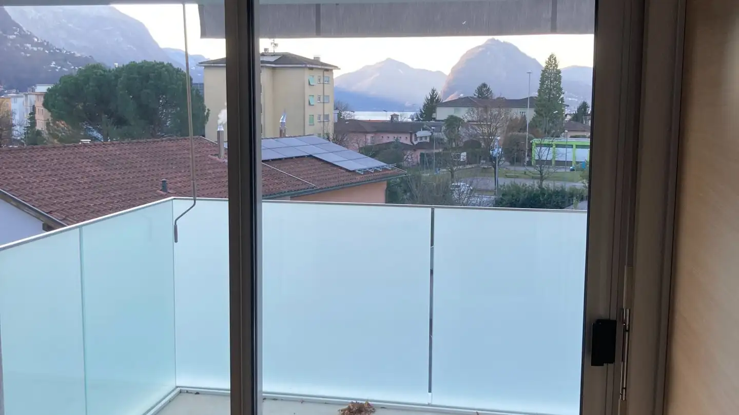 Einfamilienhaus mieten - Via Campagna, 6952 Canobbio