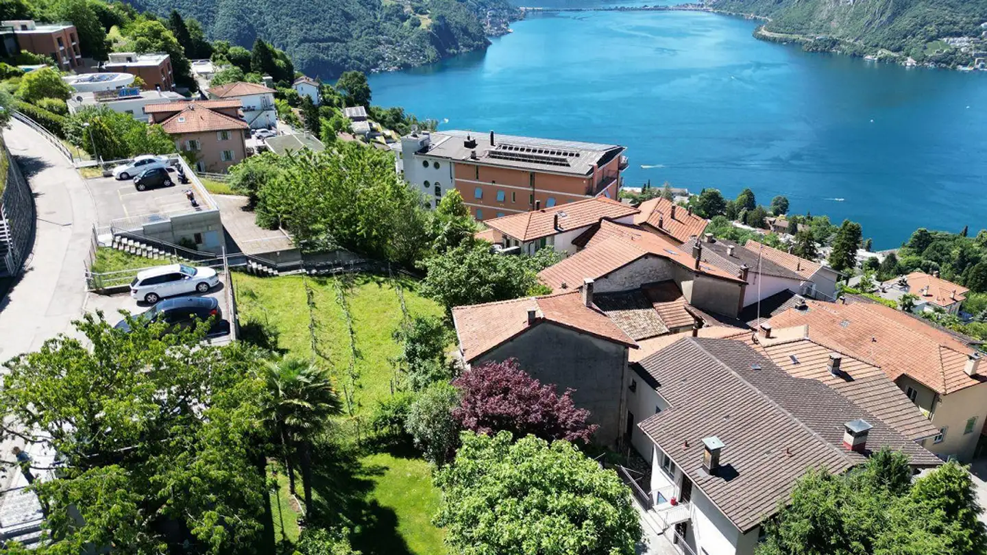 Constructible plot for sale - 6974 Aldesago